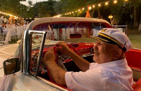CHEVROLET 1958 ÜSTÜ AÇIK BEYAZ - 4